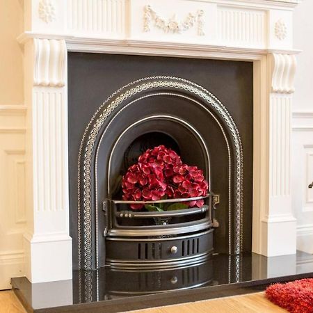 Joivy Exquisite Flat In The City Centre Edinburgh Ngoại thất bức ảnh