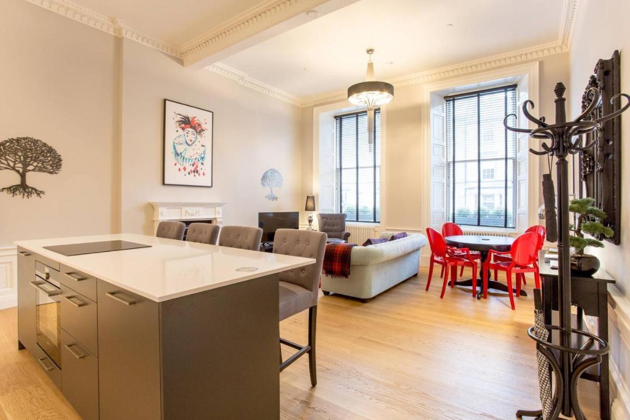 Joivy Exquisite Flat In The City Centre Edinburgh Ngoại thất bức ảnh