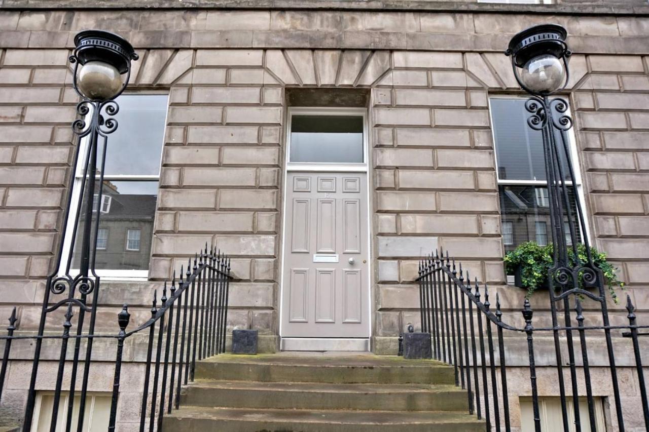 Joivy Exquisite Flat In The City Centre Edinburgh Ngoại thất bức ảnh